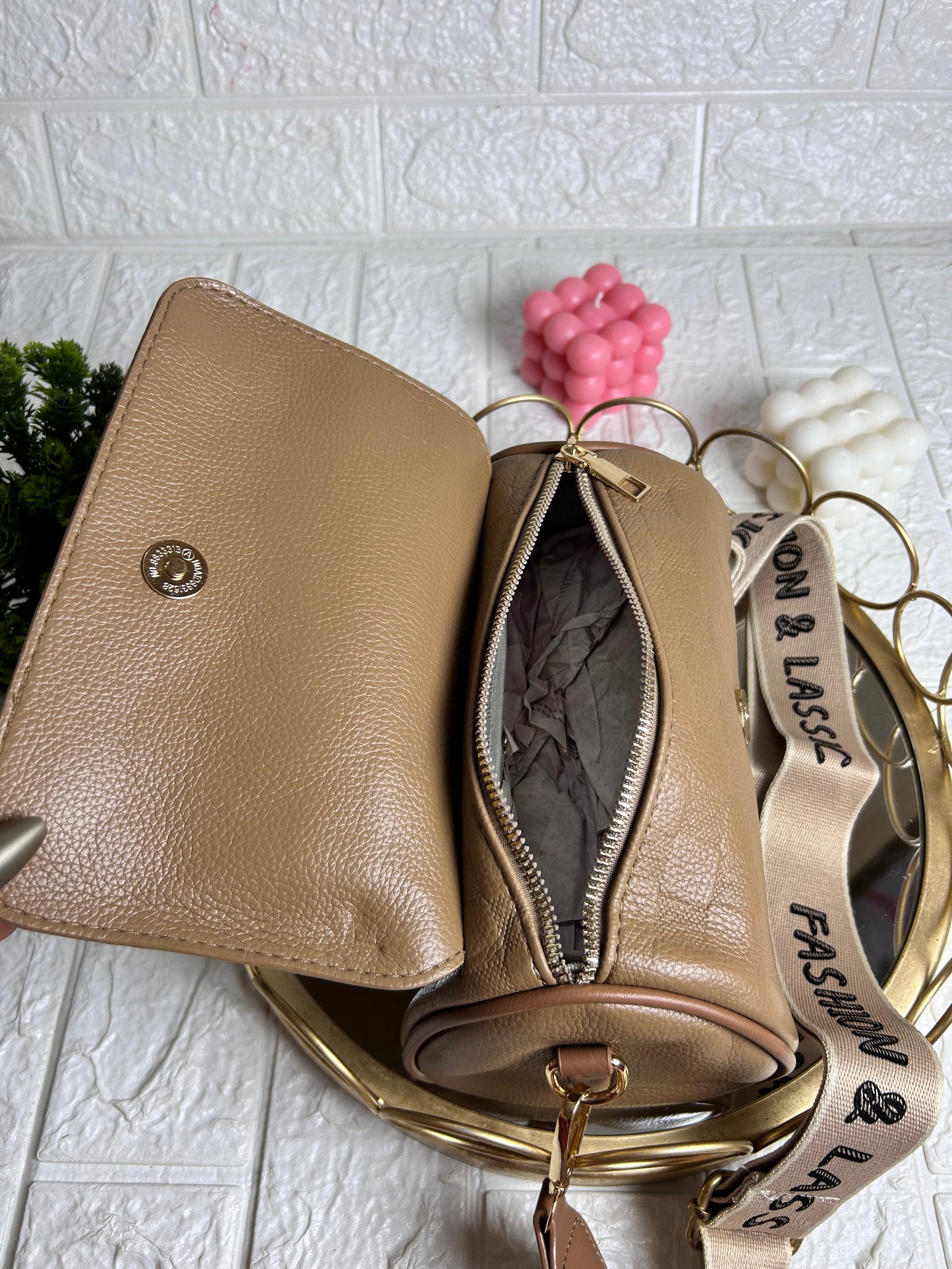 Rounded Shape Bag