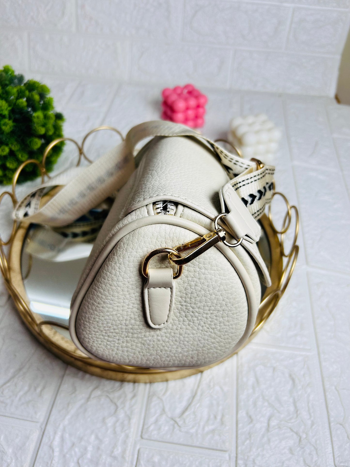 Rounded Shape Bag