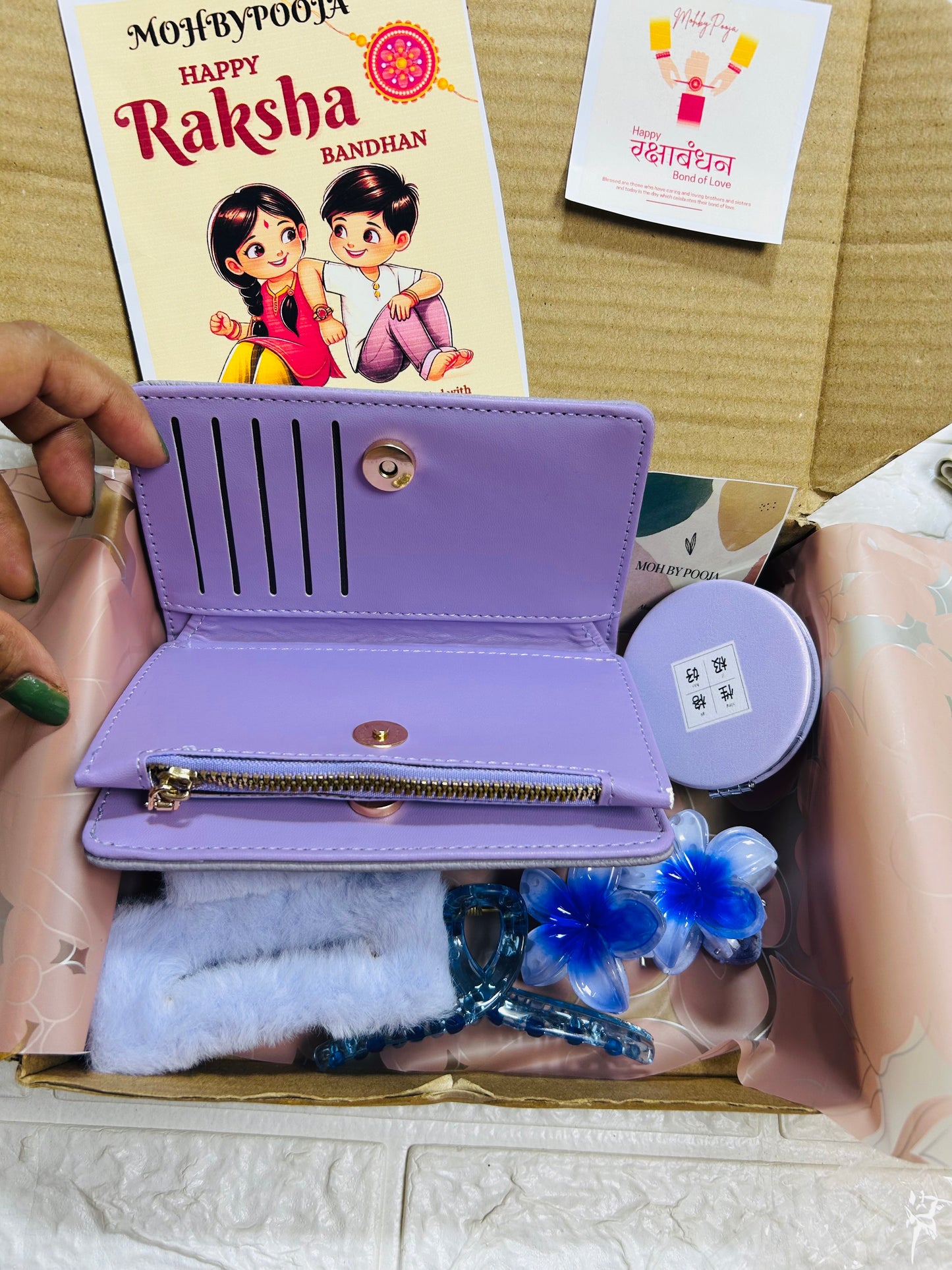 Beautiful Lavender Gift Box